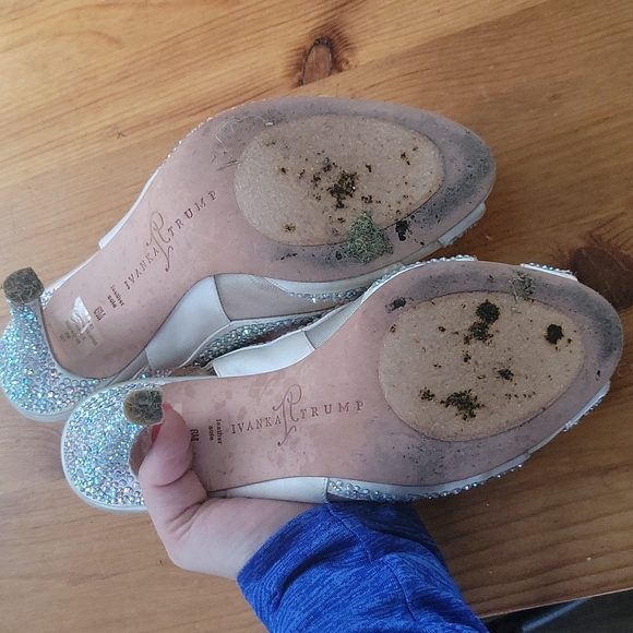 Ivanka trump embellished shoes - Picture 3 of 4